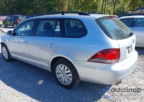 2014 Volkswagen Jetta Sportwagen 2.5L S from USA, damaged, VIN 3VWPP7AJ0EM627454